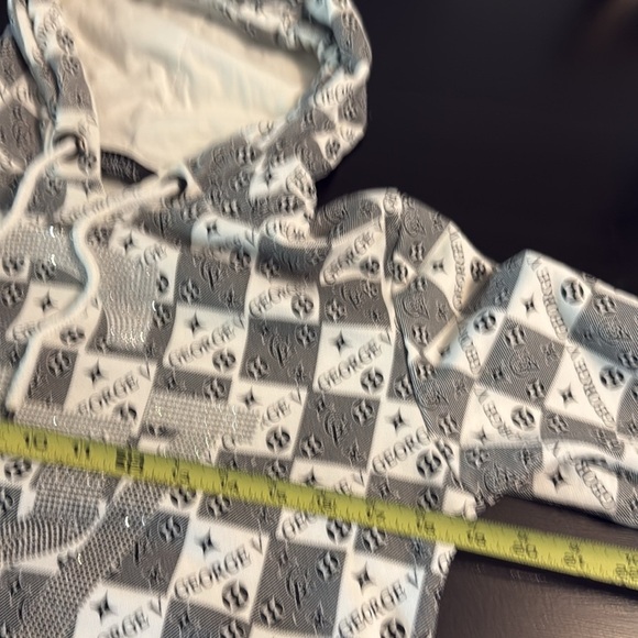 Avenue George V Paris Monochrome Patterned Men's Hoodie - Picture 3 of 6